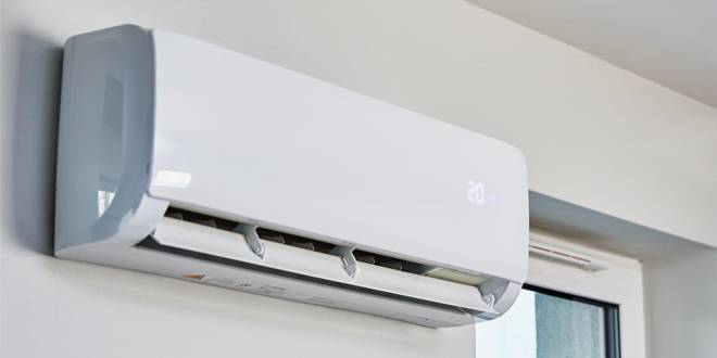 how much does it cost to run a mini split per month